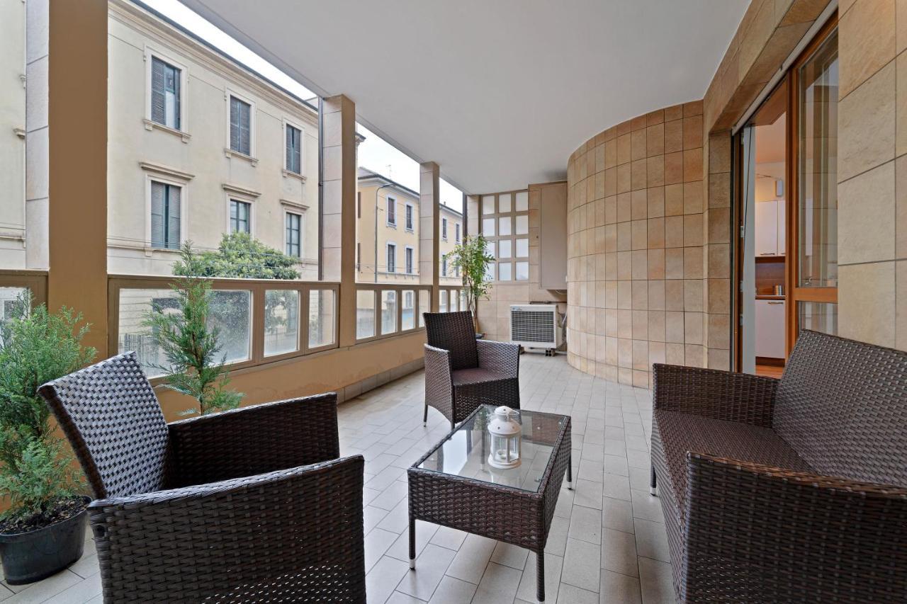 Best Way Rent - Appartamento Con Terrazzo Zona Sempione Milaan Buitenkant foto